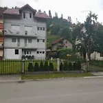 아파트 Zivanovic *