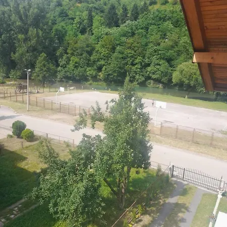 Zivanovic *